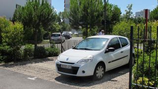 Quel revêtement de sol choisir pour en garantir perméabilité et stabilité ? L’enquête menée par Plante & Cité et à laquelle vous êtes invités à répondre, vise à optimiser les réponses à cette question. © P.Fayolle